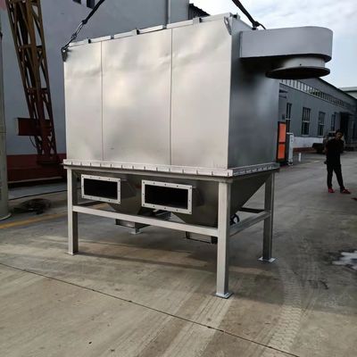 3000kg 용량과 내구성있는 자가 청소 설계의 큰 공기 용량 먼지 수집기